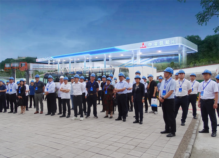 唐山市重點項目觀摩團觀摩公司電池燃料氫項目 唐山市重點項目觀摩團觀摩公司電池燃料氫項目